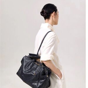 Authentic Songmont Medium Yore Duffle Bag - Onyx